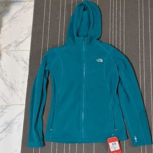 North Face BNWT fleece zip up sweater medium